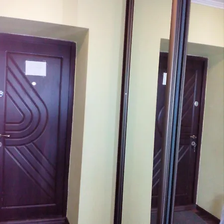 В Центрі За Драмтеатром. Apartment Ivano-Frankivsk Exterior photo
